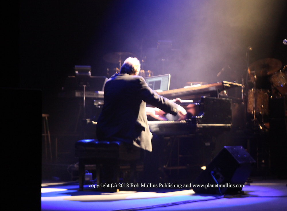 Rob Mullins Live Concert Photo